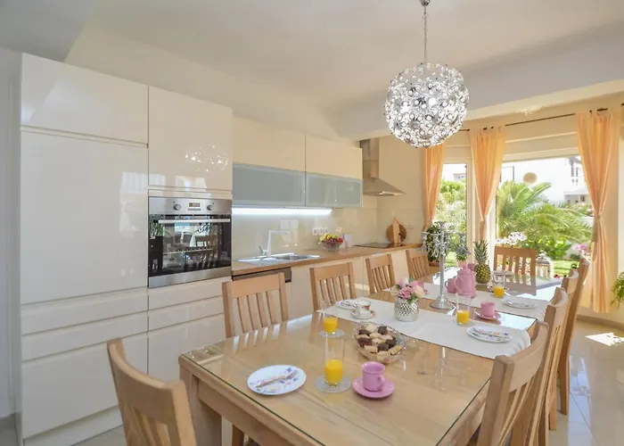 Valdor By Interhome Vakantiehuis *