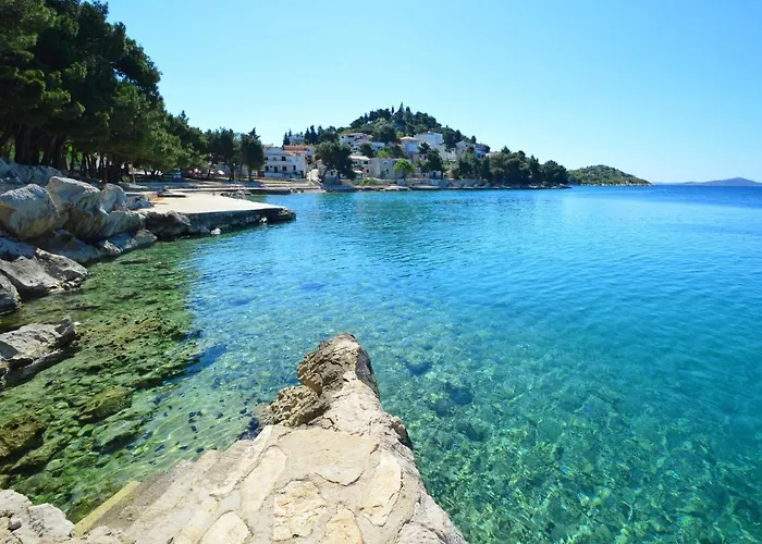 Valdor By Interhome Vakantiehuis Sovlje